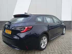 Toyota Corolla (2022) thumbnail 3