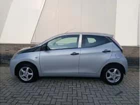 Toyota Aygo (2018) thumbnail 6