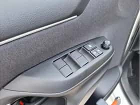 Toyota Yaris (2025) thumbnail 17