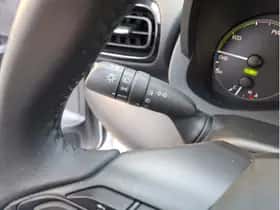 Toyota Yaris (2025) thumbnail 22