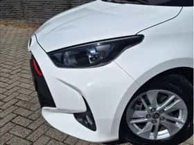 Toyota Yaris (2025) thumbnail 28