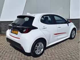 Toyota Yaris (2025) thumbnail 4