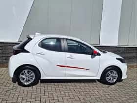 Toyota Yaris (2025) thumbnail 6