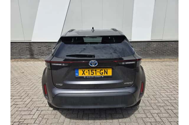 Toyota Yaris Cross (2023) thumbnail 4