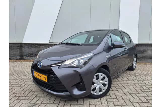 Toyota Yaris (2019) thumbnail 1