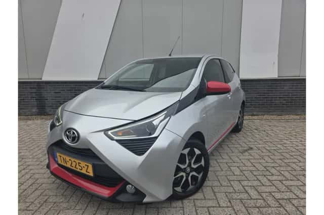 Toyota Aygo (2018) thumbnail 1