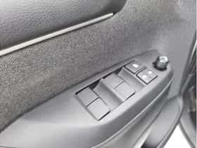 Toyota Yaris (2021) thumbnail 20