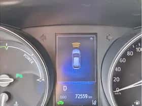 Toyota C-HR (2018) thumbnail 13