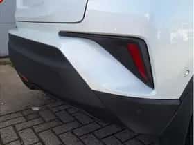 Toyota C-HR (2018) thumbnail 33