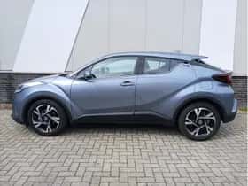 Toyota C-HR (2023) thumbnail 7
