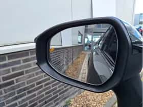 Toyota C-HR (2024) thumbnail 20