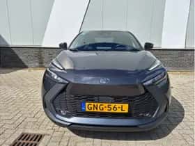 Toyota C-HR (2024) thumbnail 7
