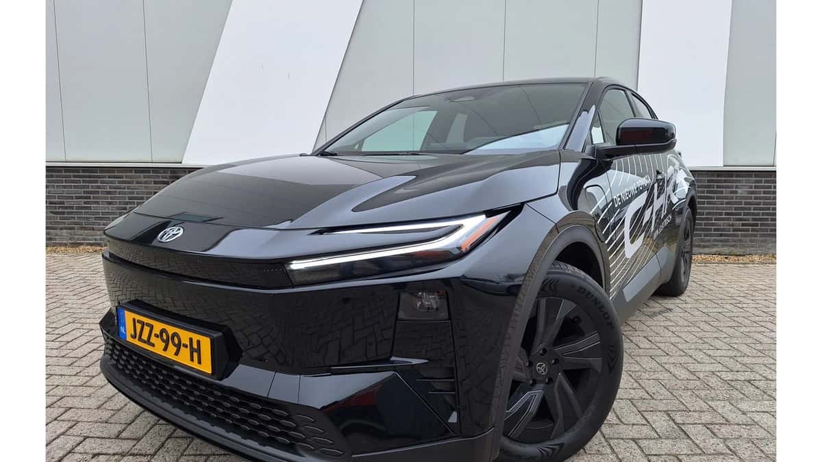 Toyota C-HR+ (2026) — foto 1