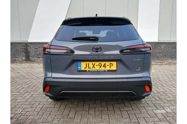 Toyota Corolla (2025) thumbnail 6