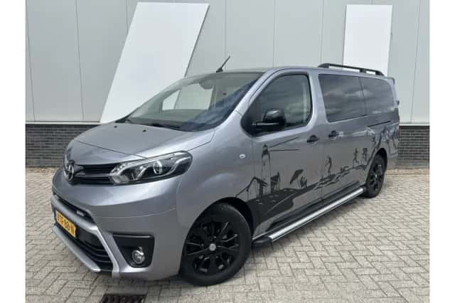Toyota Proace (2023) thumbnail 1