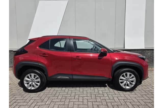 Toyota Yaris Cross (2025) thumbnail 5