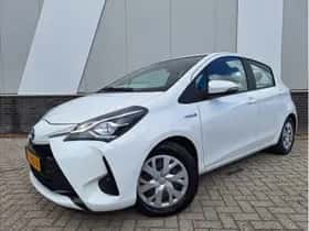 Toyota Yaris (2017) thumbnail 1