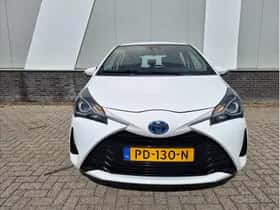 Toyota Yaris (2017) thumbnail 7