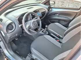 Toyota Aygo X (2025) thumbnail 8
