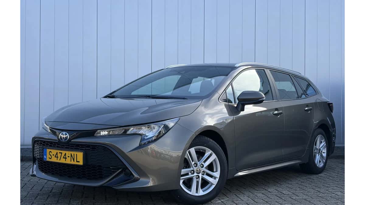 Toyota Corolla (2023) — foto 1
