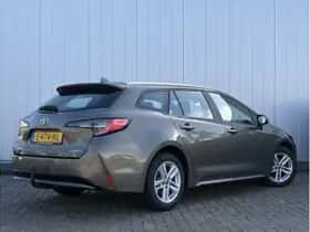 Toyota Corolla (2023) thumbnail 3