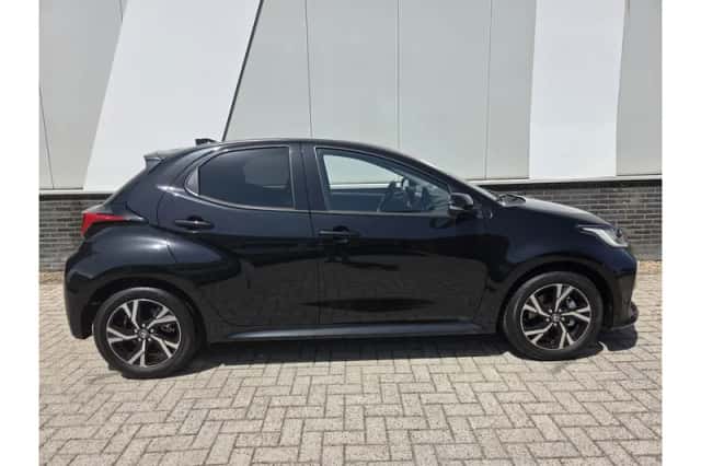 Toyota Yaris (2026) thumbnail 5