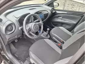 Toyota Aygo X (2025) thumbnail 8