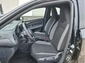 Toyota Aygo X (2025) thumbnail 10