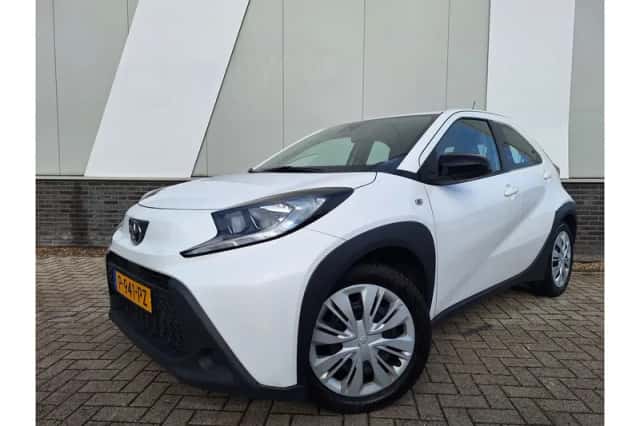Toyota Aygo X (2022) thumbnail 1