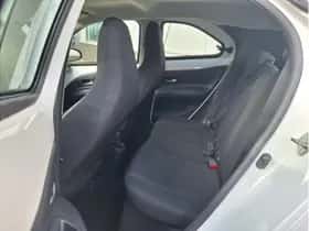 Toyota Aygo X (2022) thumbnail 26