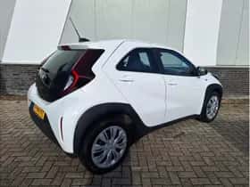 Toyota Aygo X (2022) thumbnail 4