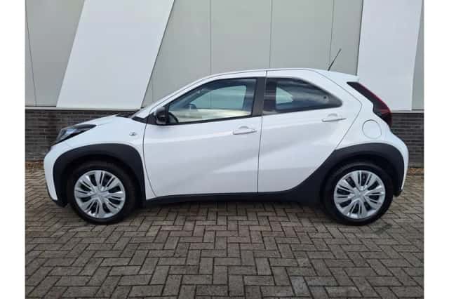 Toyota Aygo X (2022) thumbnail 6