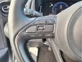 Toyota Yaris (2025) thumbnail 11