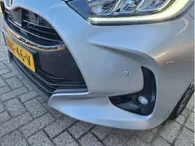 Toyota Yaris (2025) thumbnail 32