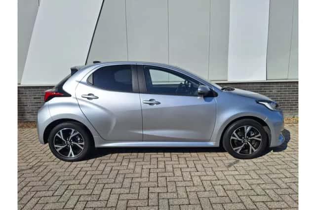 Toyota Yaris (2025) thumbnail 5