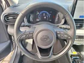 Toyota Yaris (2025) thumbnail 8