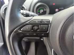Toyota Yaris (2021) thumbnail 11