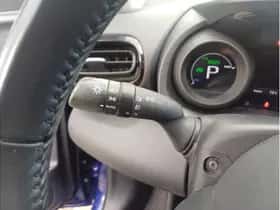 Toyota Yaris (2021) thumbnail 18