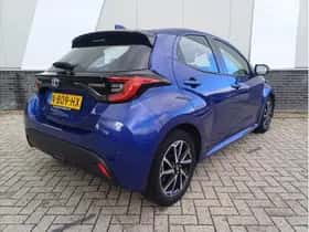 Toyota Yaris (2021) thumbnail 4