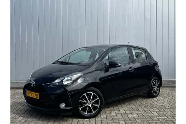 Toyota Yaris (2020) thumbnail 1