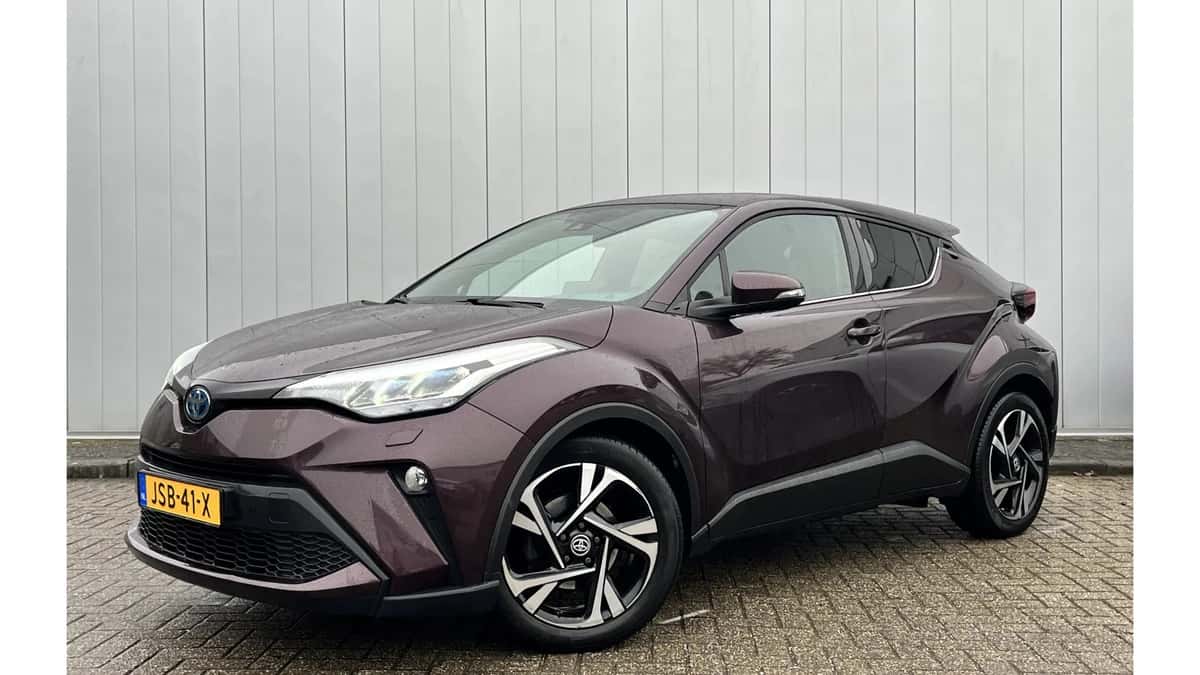 Toyota C-HR (2023) — foto 1