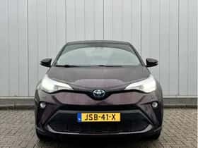 Toyota C-HR (2023) thumbnail 3