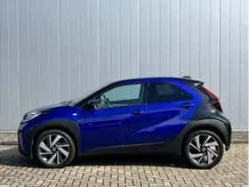 Toyota Aygo X (2024) thumbnail 3