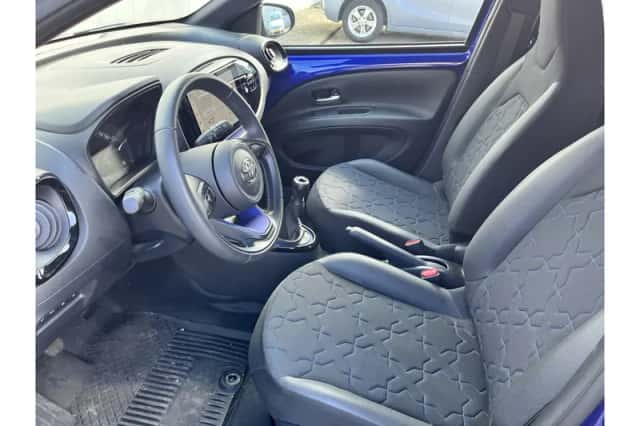 Toyota Aygo X (2024) thumbnail 6