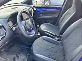 Toyota Aygo X (2024) thumbnail 6