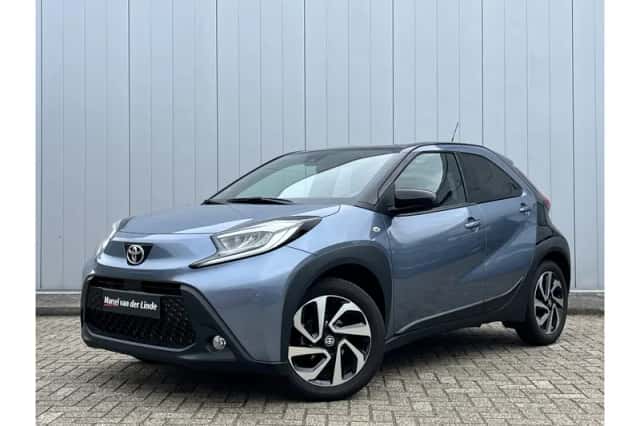 Toyota Aygo X (2024) thumbnail 1