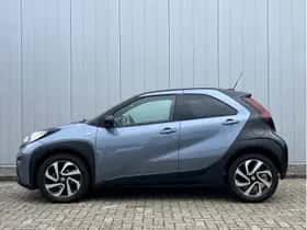Toyota Aygo X (2024) thumbnail 4