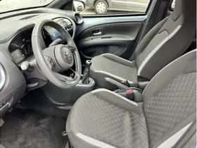 Toyota Aygo X (2024) thumbnail 7