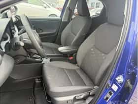 Toyota Yaris (2025) thumbnail 9