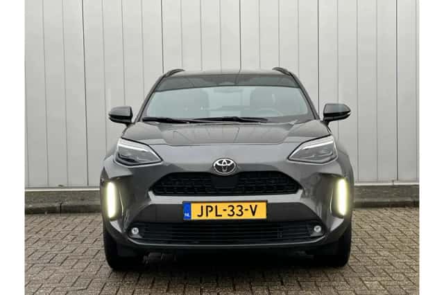 Toyota Yaris Cross (2025) thumbnail 2